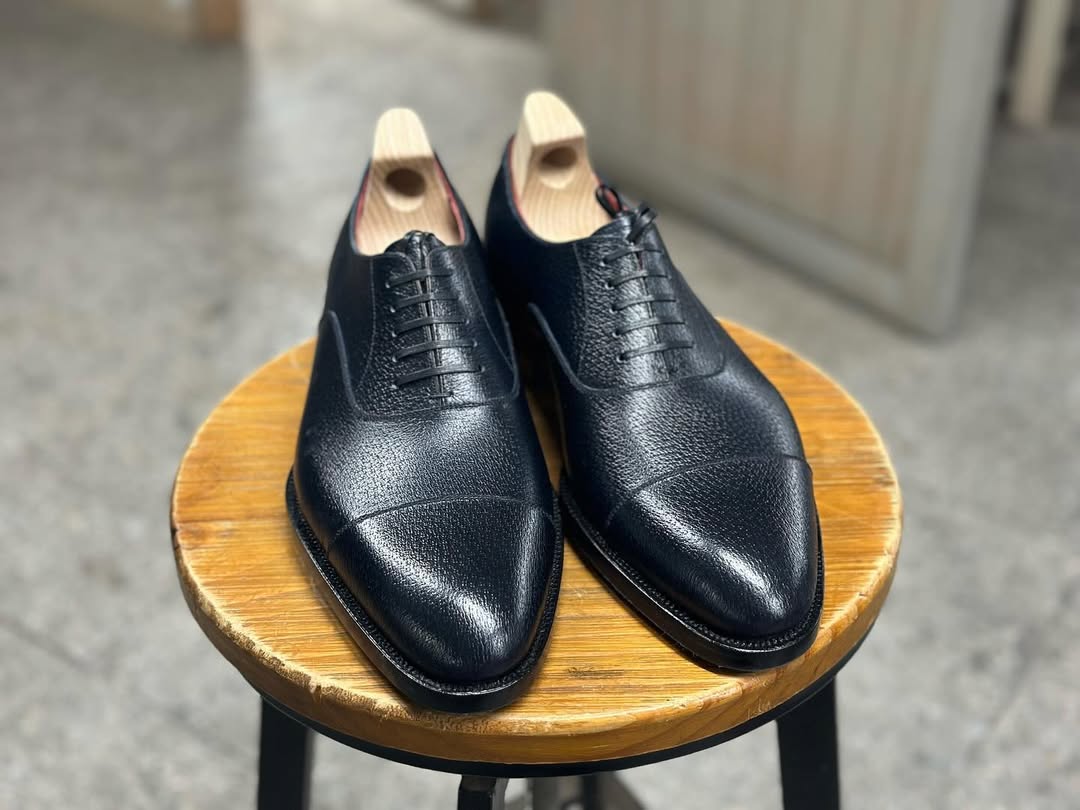 MAGNUS - DARK BLUE MILLED CAP TOE OXFORD LACEUP