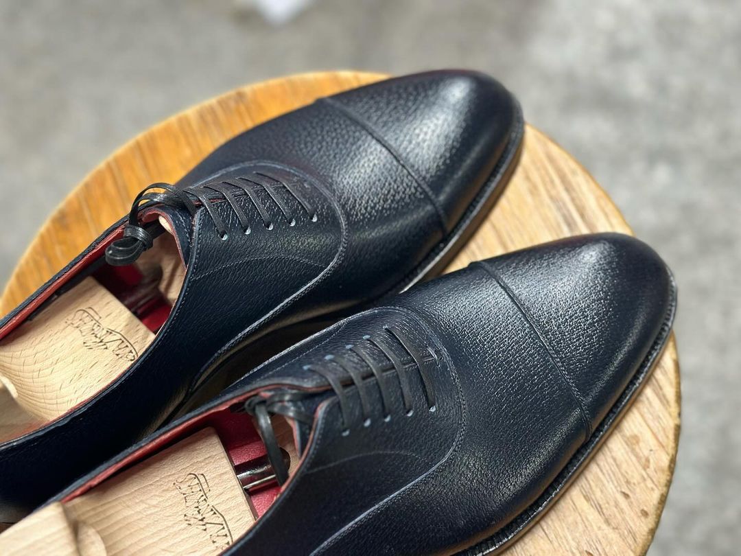 MAGNUS - DARK BLUE MILLED CAP TOE OXFORD LACEUP