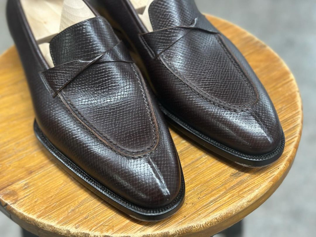 SIENNA - BROWN MILLED STRAPPED LOAFERS
