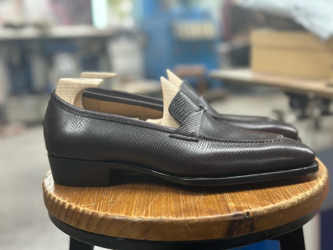 SIENNA - BROWN MILLED STRAPPED LOAFERS
