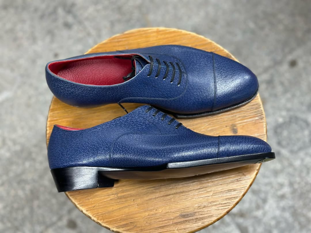 MAGNUS - NAVY BLUE MILLED CAP TOE OXFORD LACEUP