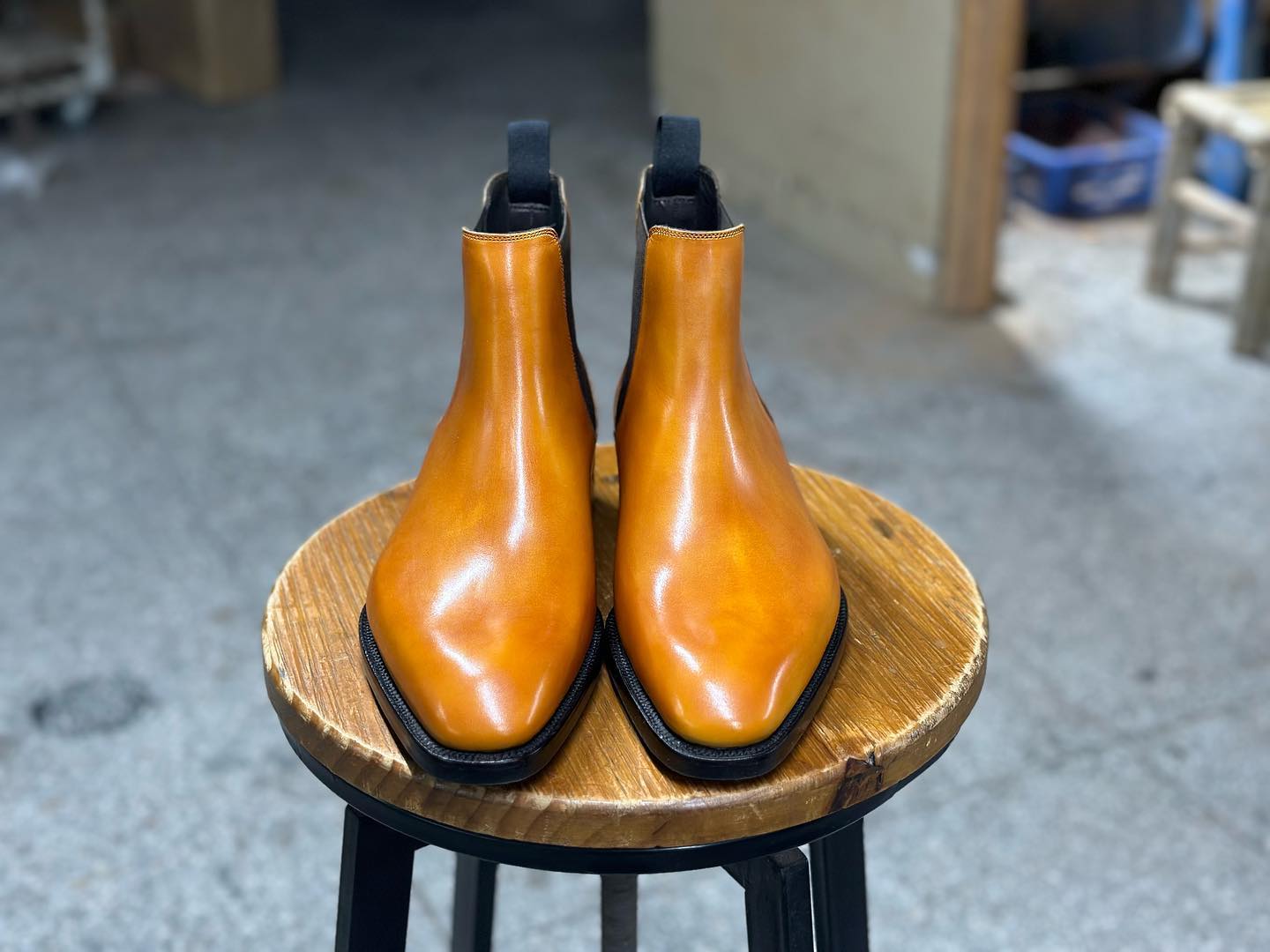 FORTIS - TAN SLEEK HIGH ANKLE BOOT