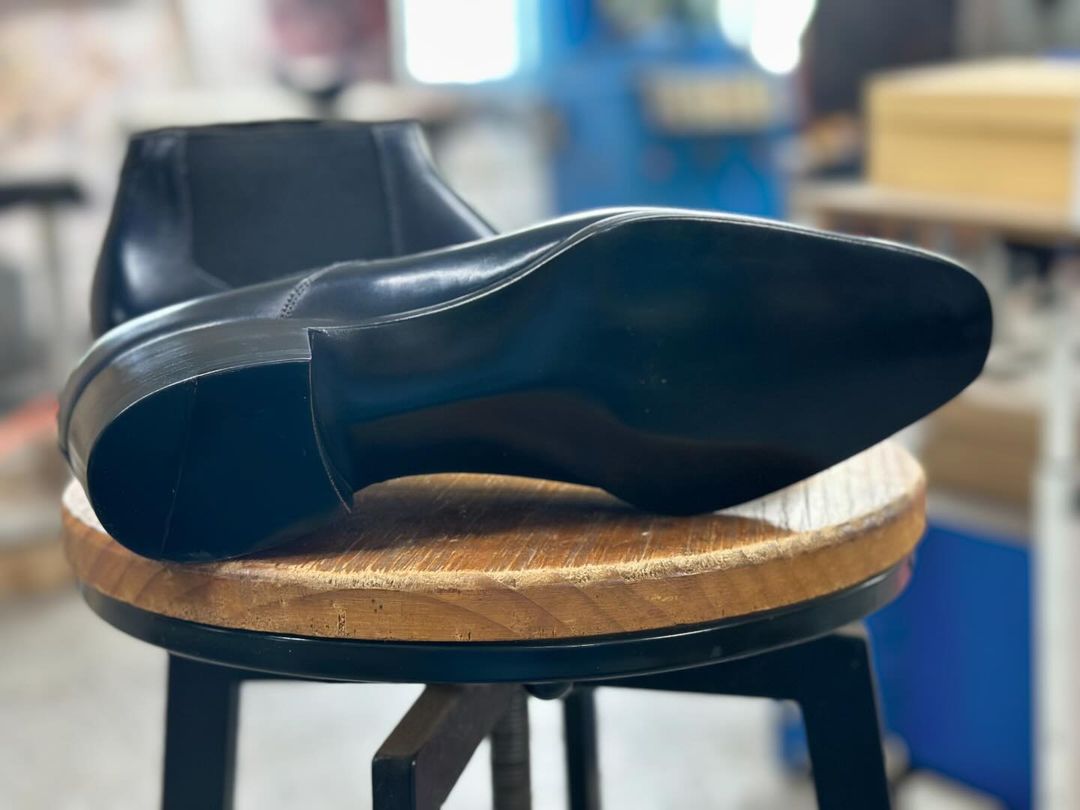 VELORE - SOPHISTICATED BLUE LOW ANKLE BOOT