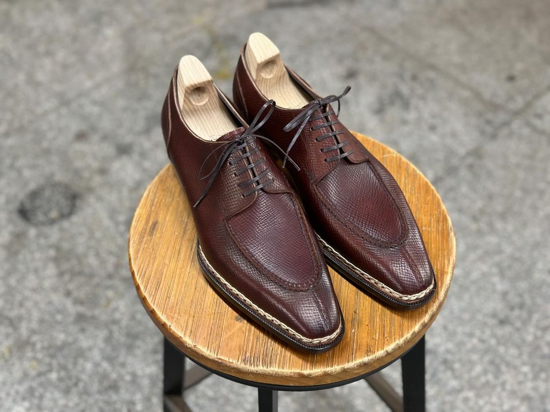 REGAL II - DARK WINE SPLIT TOE DERBY LACEUPS