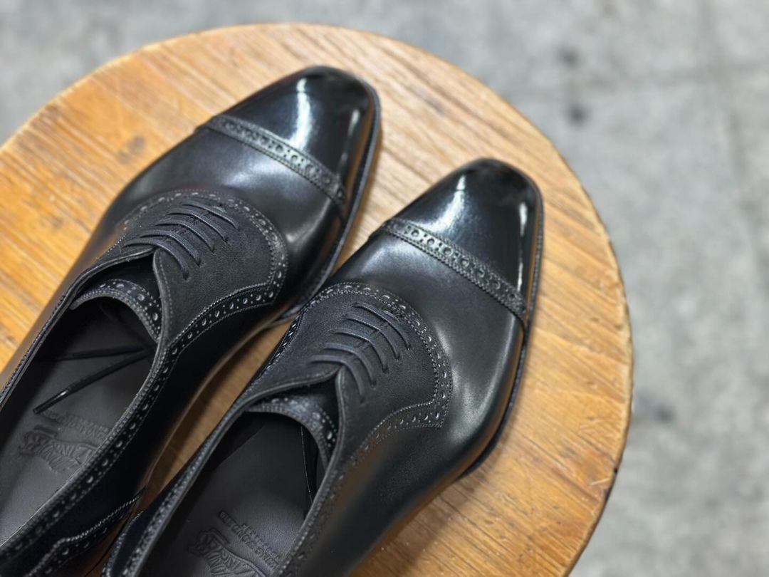MAJESTIC - BLACK CAPTOE OXFORDS WITH SUEDE
