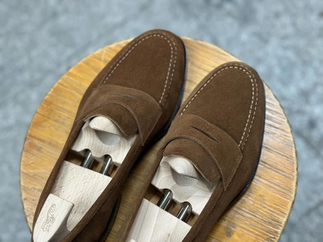 TONY - CLASSIC BROWN SUEDE PENNY LOAFER