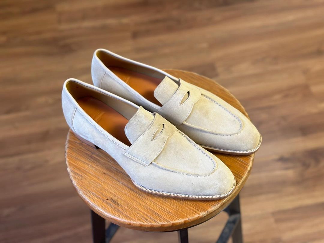 PARKER - CREAM SUEDE PENNY LOAFER