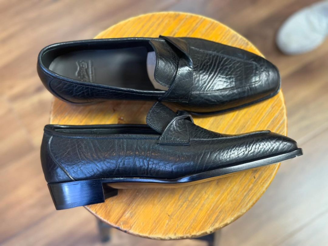 DARWIN - BLACK CRUSHED TWISTED STRAP LOAFER