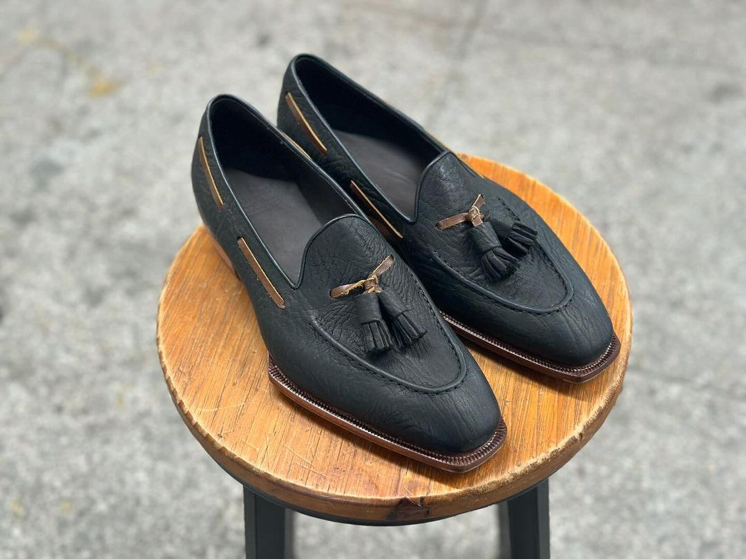CAMERON - BLACK TESSEL LOAFER