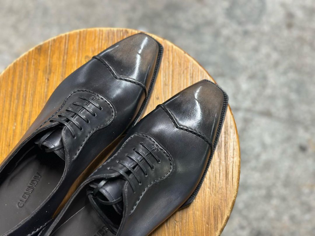 MIDNIGHT - TAILORED TOUCH BLUE OXFORD LACEUP