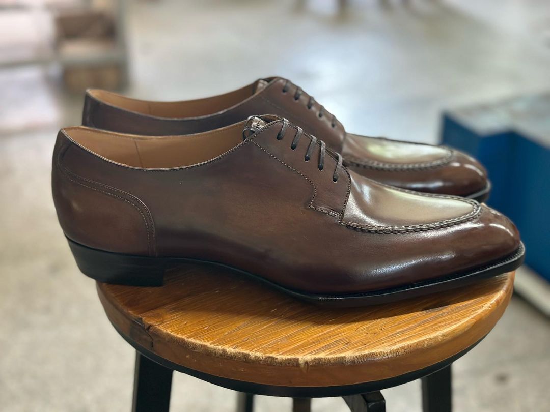 REGAL - PATINA BROWN SPLIT TOE LACEUP