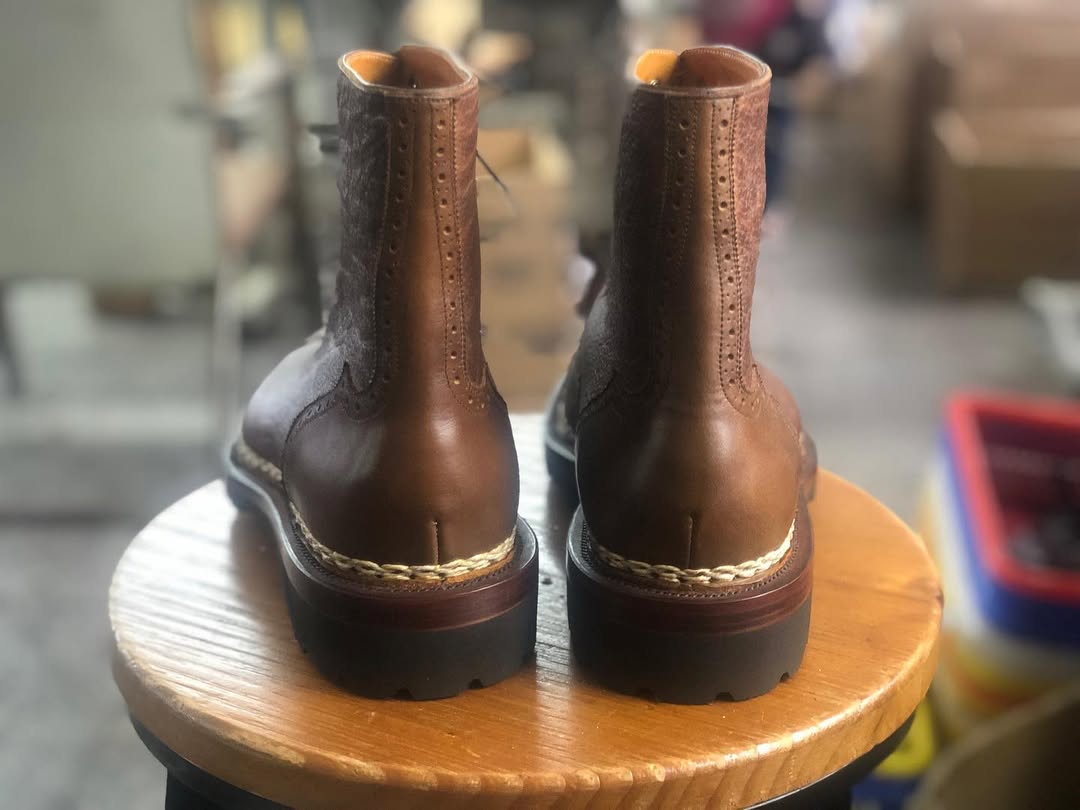 TOMAS - DEEP BROWN GRAIN LEATHER LACES BOOTS