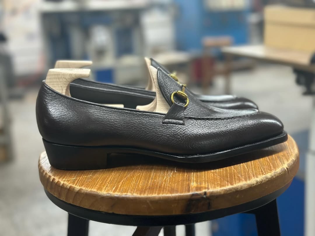 SIENNA  - BROWN MILLED HORSEBIT LOAFERS