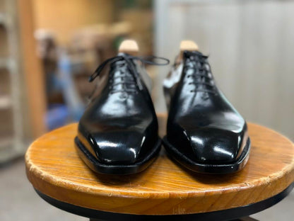 AUGUSTO - BLACK SQUARISH TOE WHOLECUT LACEUPS