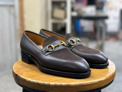 BROOKS - BROWN SUEDE HORSEBIT LOAFER