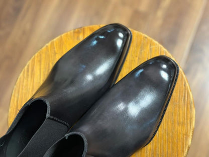 VELORE - SOPHISTICATED DARK GREY LOW ANKLE BOOT