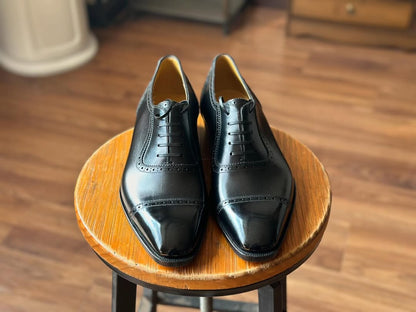 MAJESTIC - URBAN VIRTUOSO BLACK OXFORD LACEUP