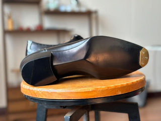 MAJESTIC FIDDLEBACK | BLACK CAP TOE OXFORD
