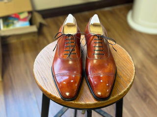 FORME || PREMIUM MARBLE PATINA TAN LEATHER LACEUP IN FIDDLEBACK SOLE