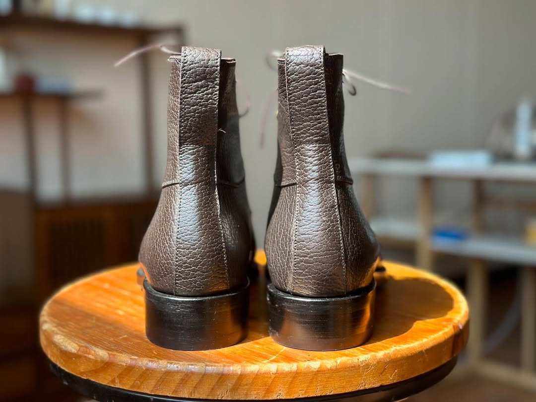 BASTIAN - OLIVE MILLED LACEUP BOOT