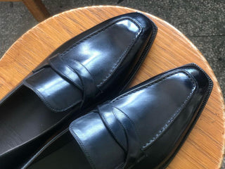 DARWIN FIDDLEBACK | BLACK SQUARE TOE PENNY LOAFER