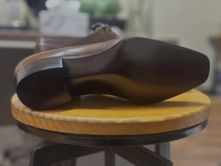 EDWARD FIDDLEBACK | BROWN LEATHER LACE UPS