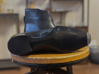 MACKENZIE FIDDLEBACK | BLACK JODHPUR BOOTS