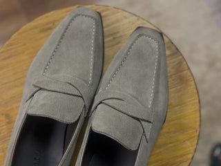 ETHAN FIDDLEBACK | GREY SUEDE LOAFERS
