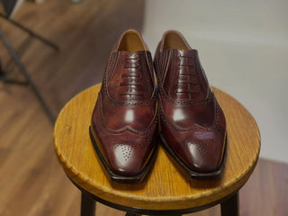 MIKE FIDDLEBACK | BROWN WINGTIP OXFORDS