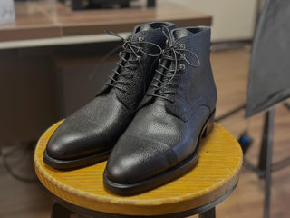 COLE FIDDLEBACK | BLACK DERBY BOOTS