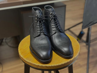 COLE FIDDLEBACK | BLACK DERBY BOOTS