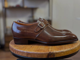 CHAD FIDDLEBACK | GOLD BROWN SINGLE MONK