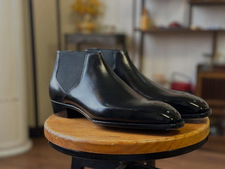 AIDAN FIDDLEBACK | BLACK LEATHER ANKLE BOOTS