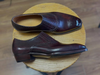 DEACON FIDDLEBACK | BURGUNDY LEATHER SLIP ON