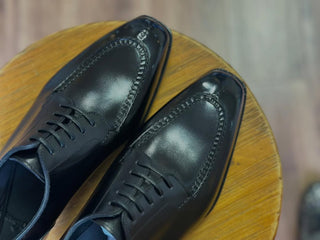 JAMIE - BLACK LEATHER SPLIT TOE DERBY