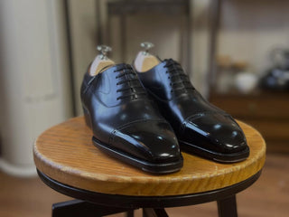 ARIEL FIDDLEBACK | BLACK BALMORAL OXFORD