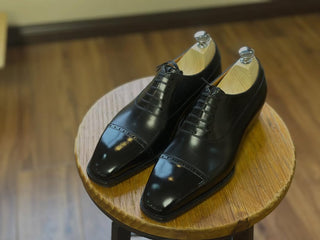ARIEL FIDDLEBACK | BLACK BALMORAL OXFORD
