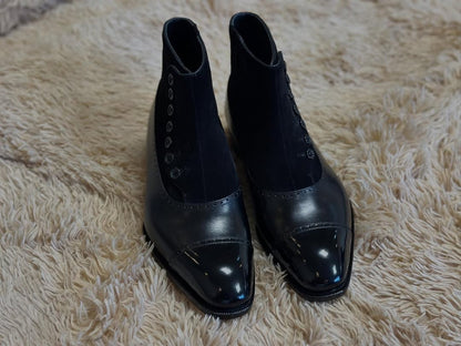 Aaron - BLACK BUTTON BOOTS