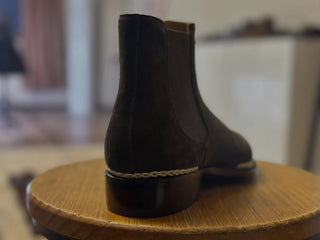 ALBUS FIDDLEBACK | BROWN SUEDE CHELSEA BOOTS