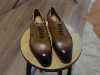 SAMUEL FIDDLEBACK || TAN CAP-TOE OXFORD