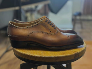 SAMUEL FIDDLEBACK || TAN CAP-TOE OXFORD