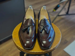 MORIS FIDDLEBACK | BROWN PATINA TASSEL LOAFERS