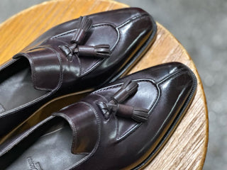 ARMAND - DARK BROWN SPLIT-TOE TASSEL LOAFERS