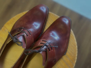 RUBINO FIDDLEBACK | RED BROWN PATINA DERBY