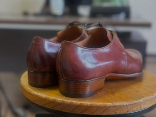 RUBINO FIDDLEBACK | RED BROWN PATINA DERBY