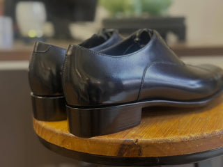 RECKON - BLACK CAPTOE OXFORDS