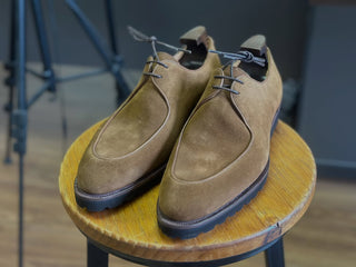 SNUFF SUEDE TWO EYES DERBY