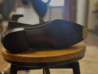 SCOTT FIDDLEBACK | BROWN ALLIGATOR LOAFERS