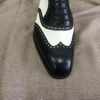 CHANDLER - BLACK AND WHITE BROGUE OXFORDS LACEUPS