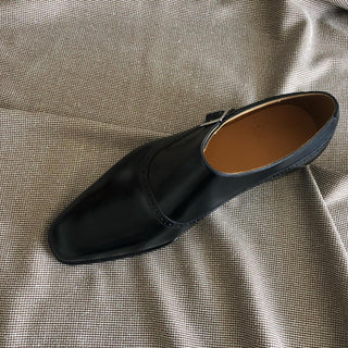 CASSIAN - BLACK LEATHER BROGUE SINGLE MONK